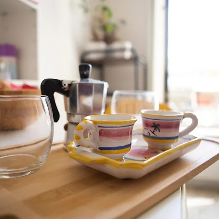 Etnuvio, Double In Bed & Breakfast Naples