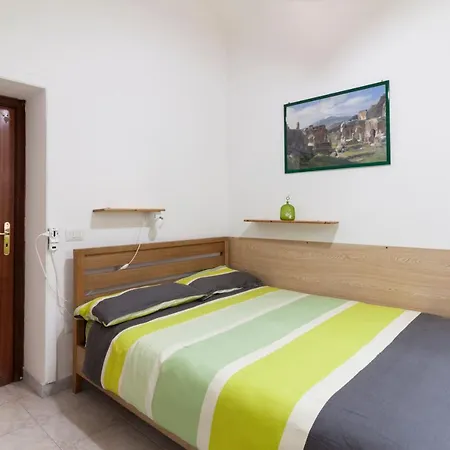 Etnuvio, Double In Bed and Breakfast 3*