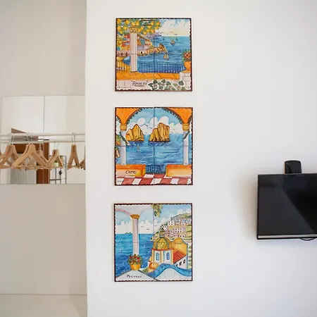 Etnuvio, Double In 3* Naples